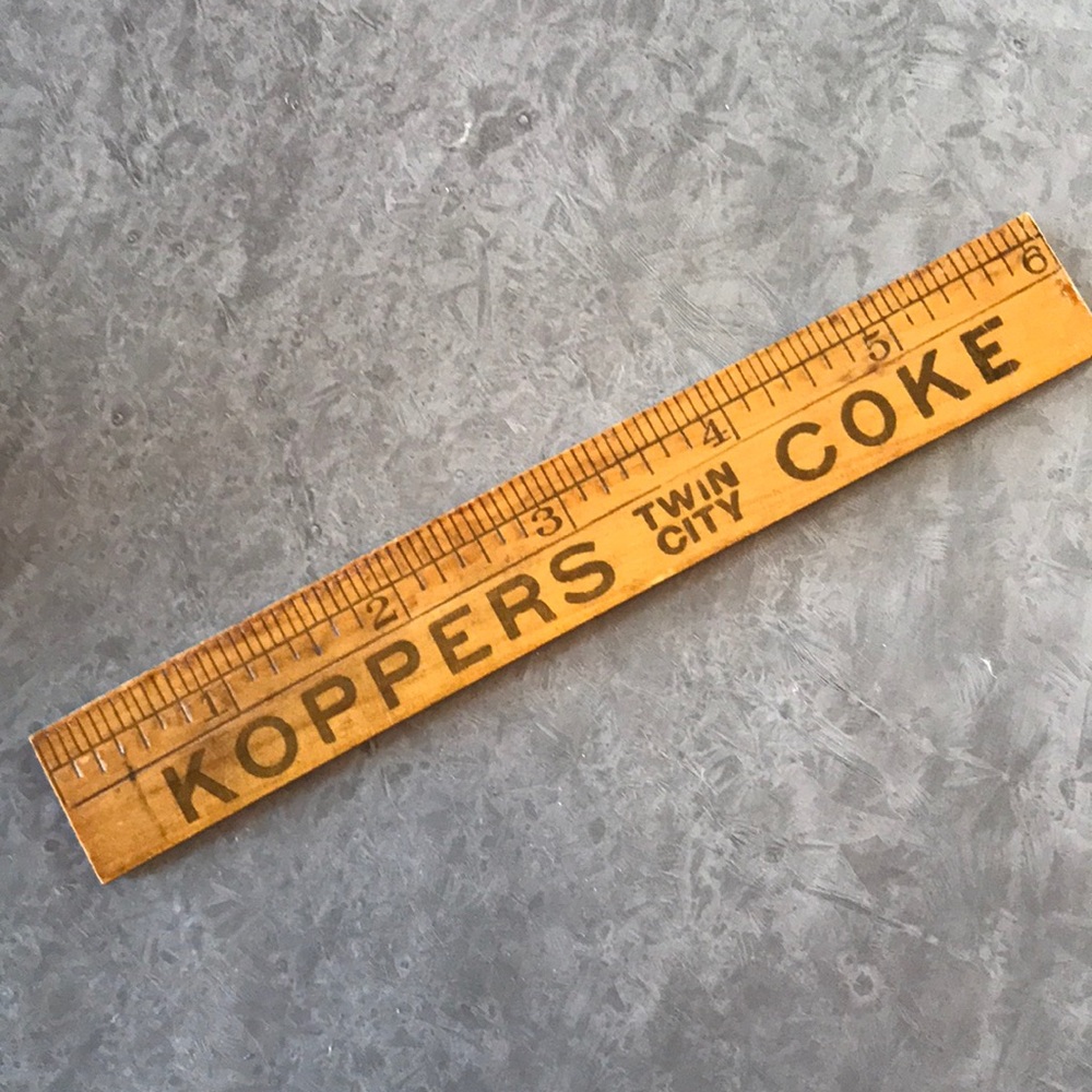 - 🎞ANTIQUE COKE ADVERTISING RULER